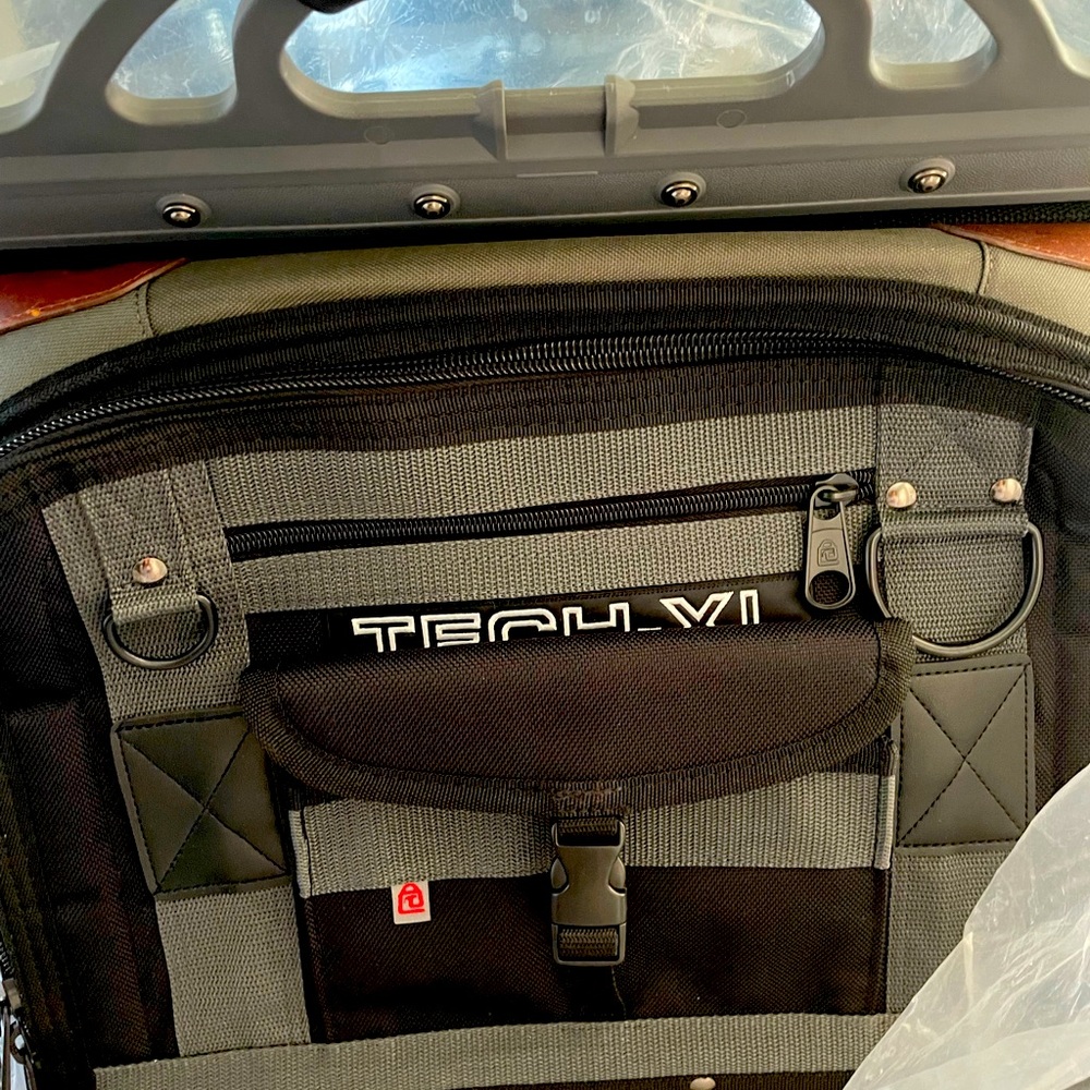 Brand New Tech-XL Veto Pro Pac Tech Series Tool Bag